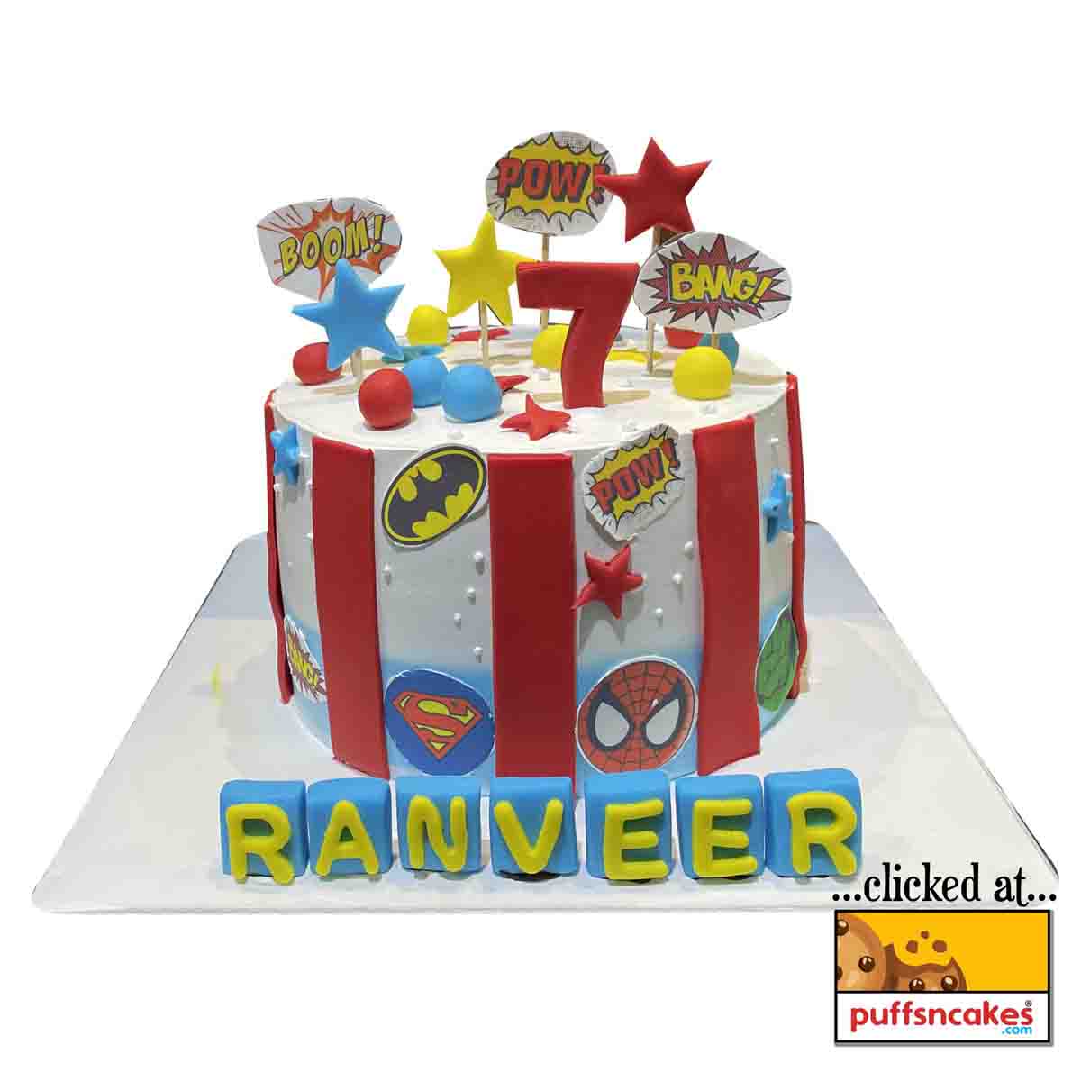 (1530) Avengers Superhero Theme Semi Fondant Cake